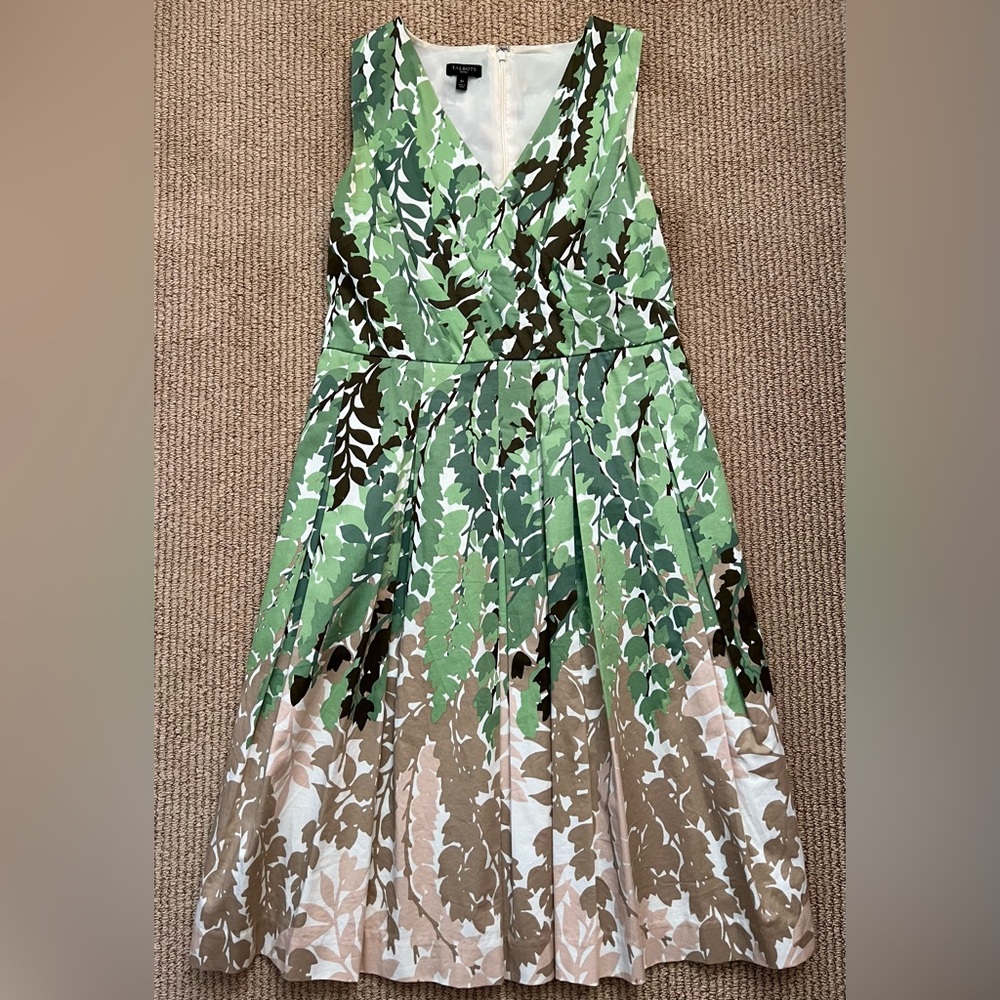 Talbots Petite Floral Fit & Flare Dress Green Leaf Print Size 6P